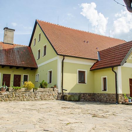 Ubytovani Na Hajence Bystrice nad Pernstejnem Zewnętrze zdjęcie