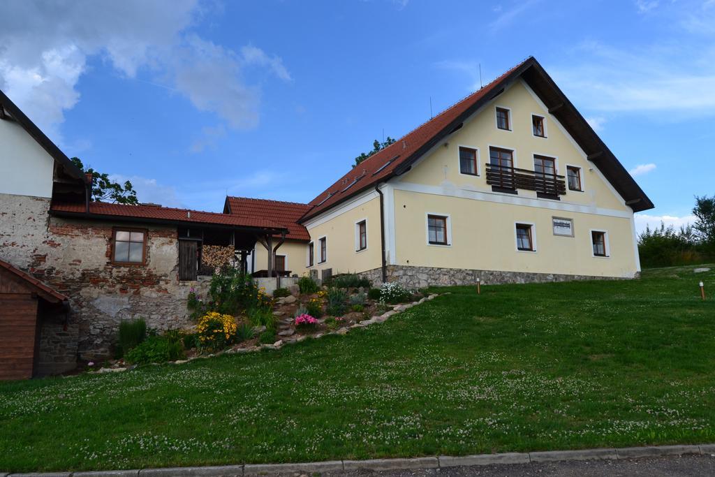 Ubytovani Na Hajence Bystrice nad Pernstejnem Zewnętrze zdjęcie