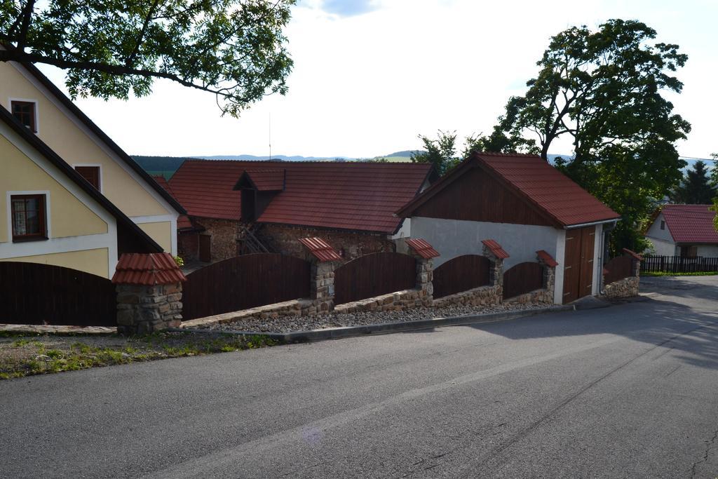 Ubytovani Na Hajence Bystrice nad Pernstejnem Zewnętrze zdjęcie